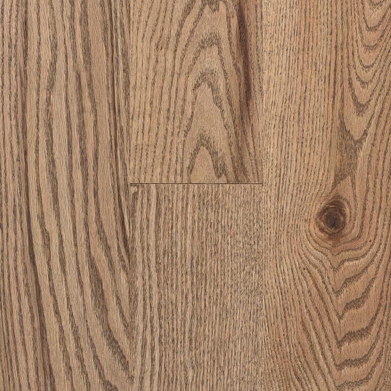 Hardwood Red Oak Solid 4 3/4″ Wire-brushed Heritage Matte Whisky Hardwood Hardwood - Red Oak Solid 4 3/4" Wire-brushed Heritage Matte Whisky | Giant Commercial Flooring